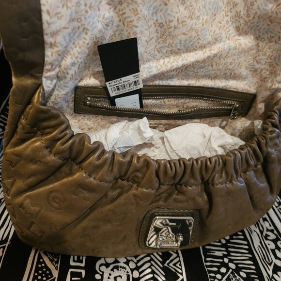 Marc by Marc Jacobs Dreamy Logo Linda Clutch MINT condition - Picture 5 of 8